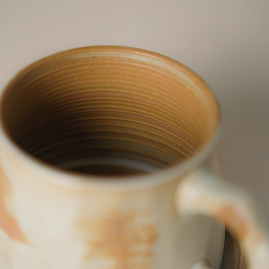 "Fleur" Mugs with Saucers