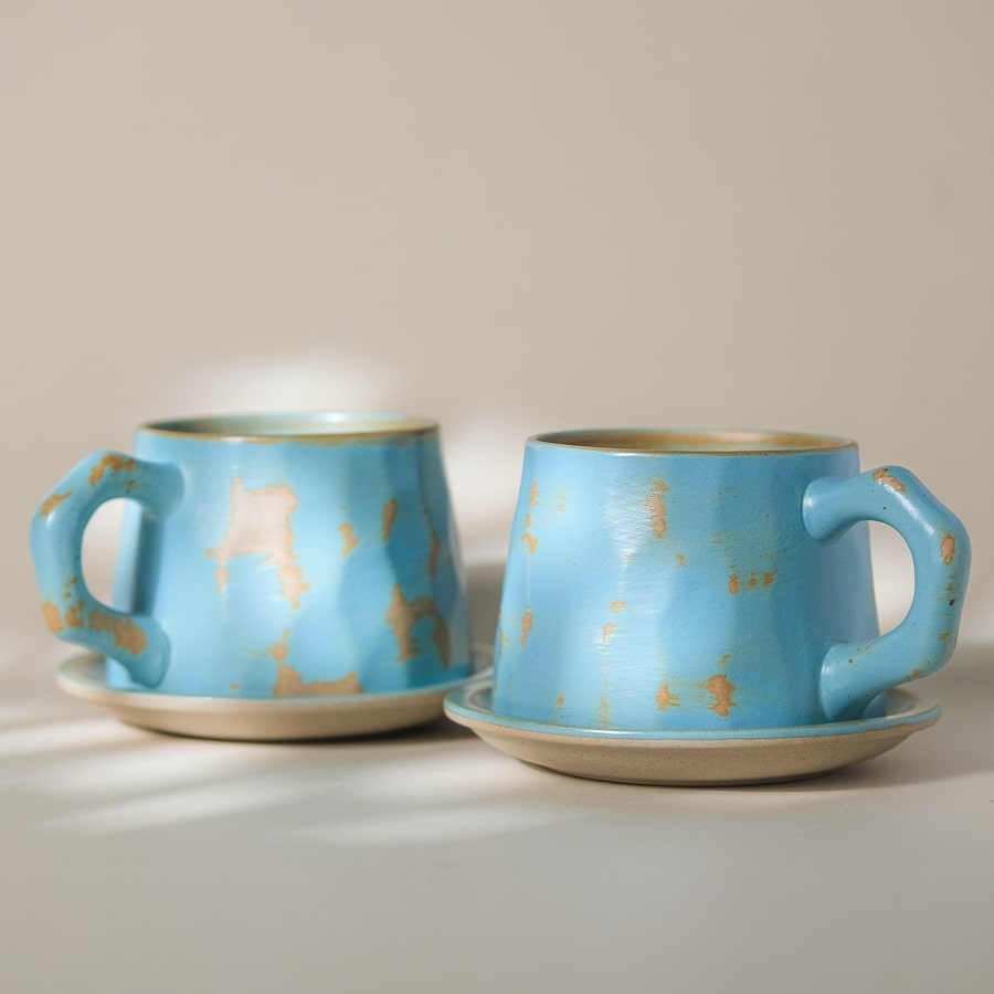 "Fleur" Mugs with Saucers