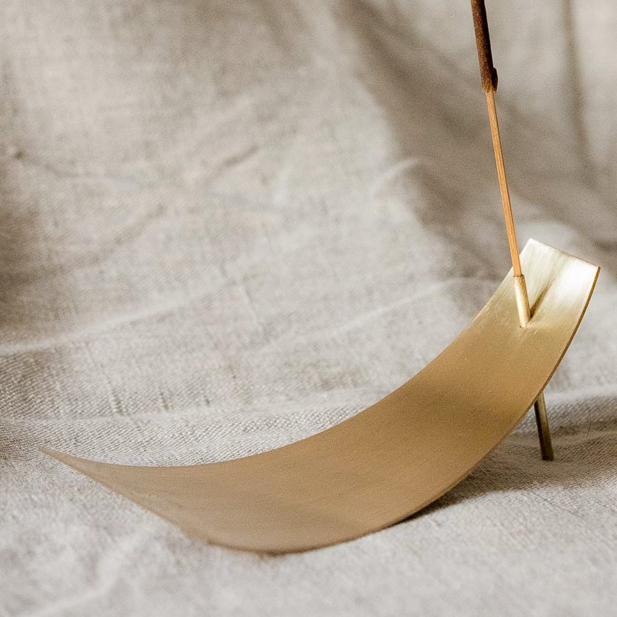 "Ukiyo" Brass Incense Holder